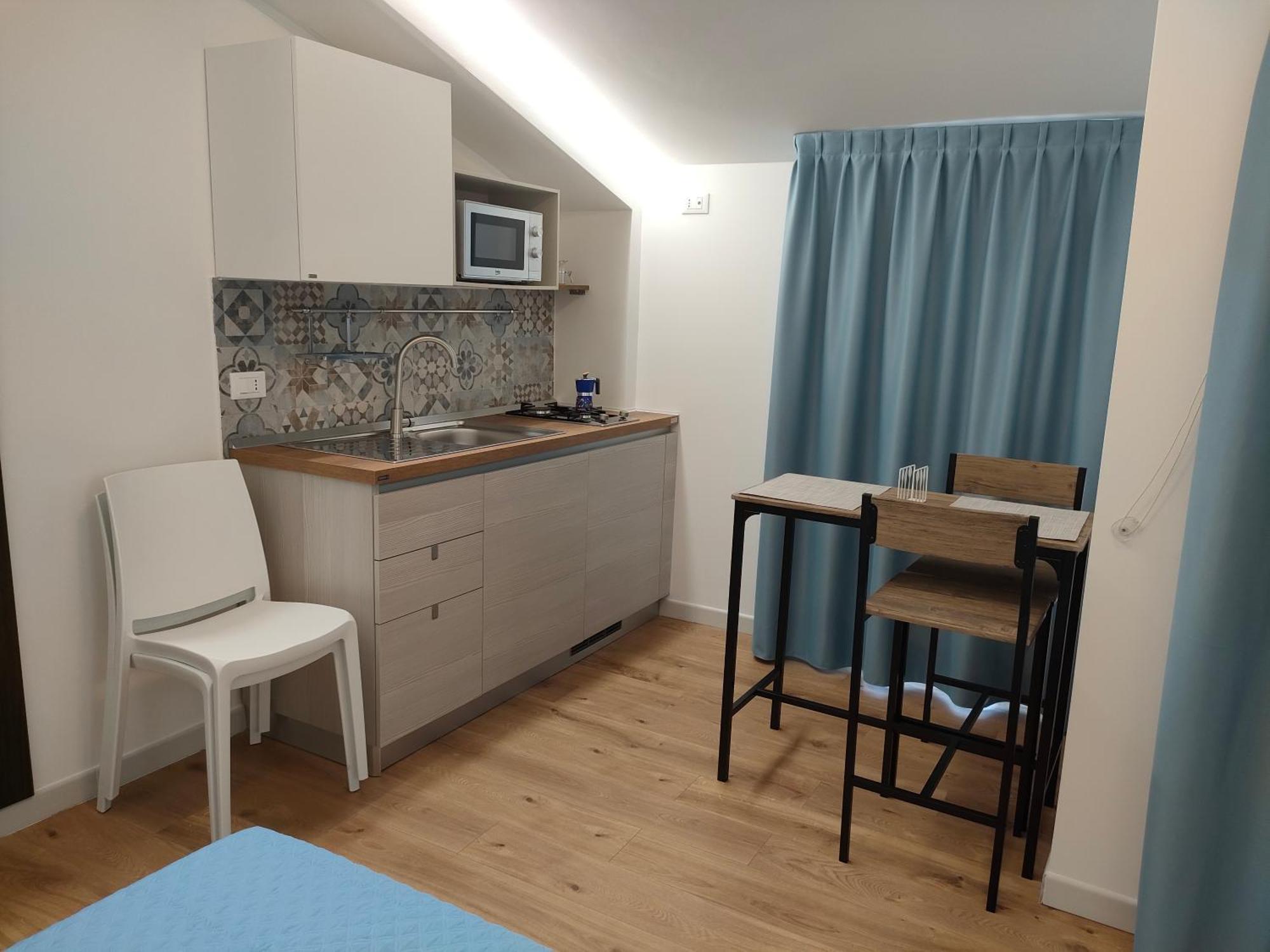 Dh Studio Apartments Castellammare del Golfo Luaran gambar