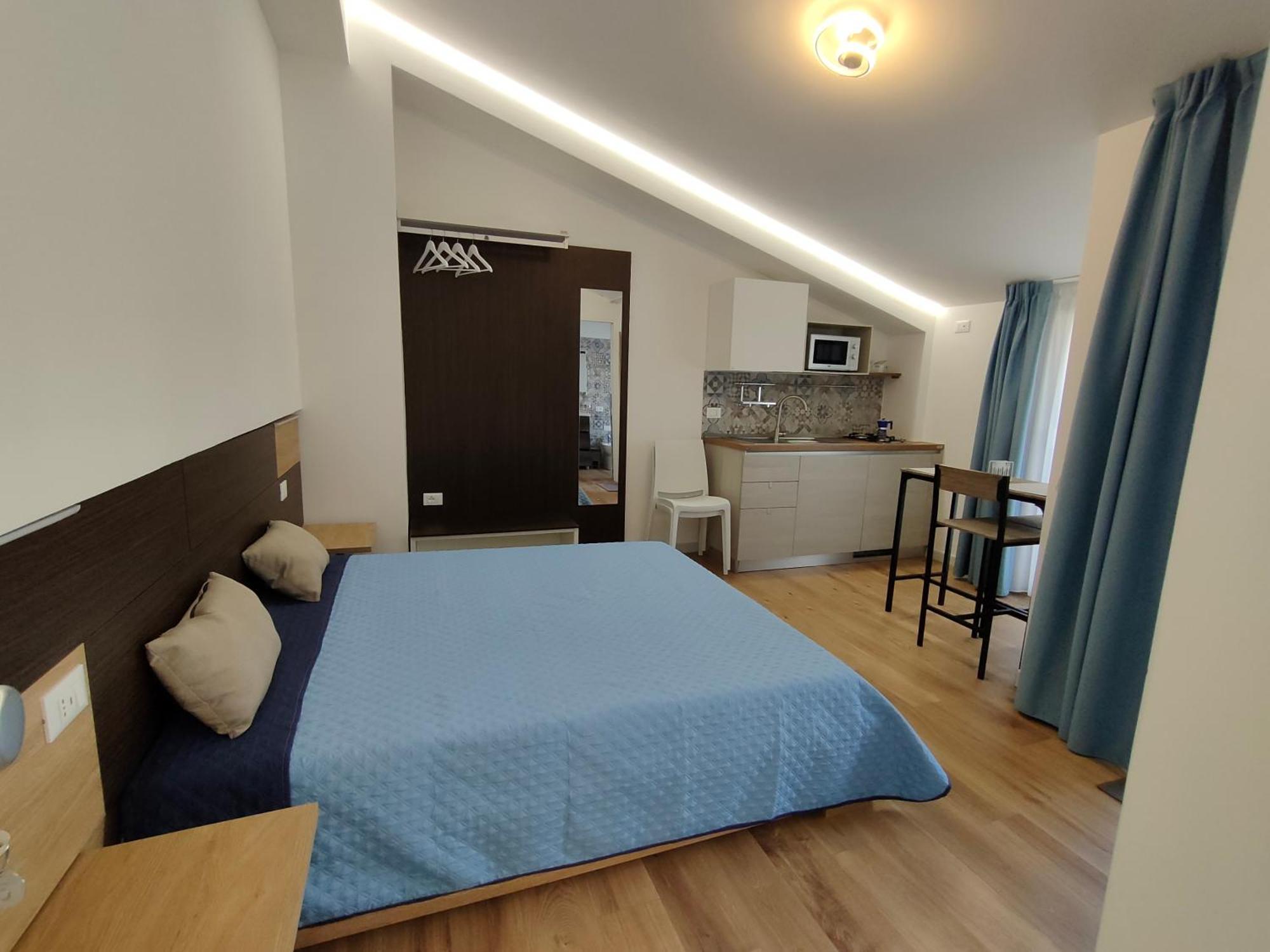 Dh Studio Apartments Castellammare del Golfo Luaran gambar