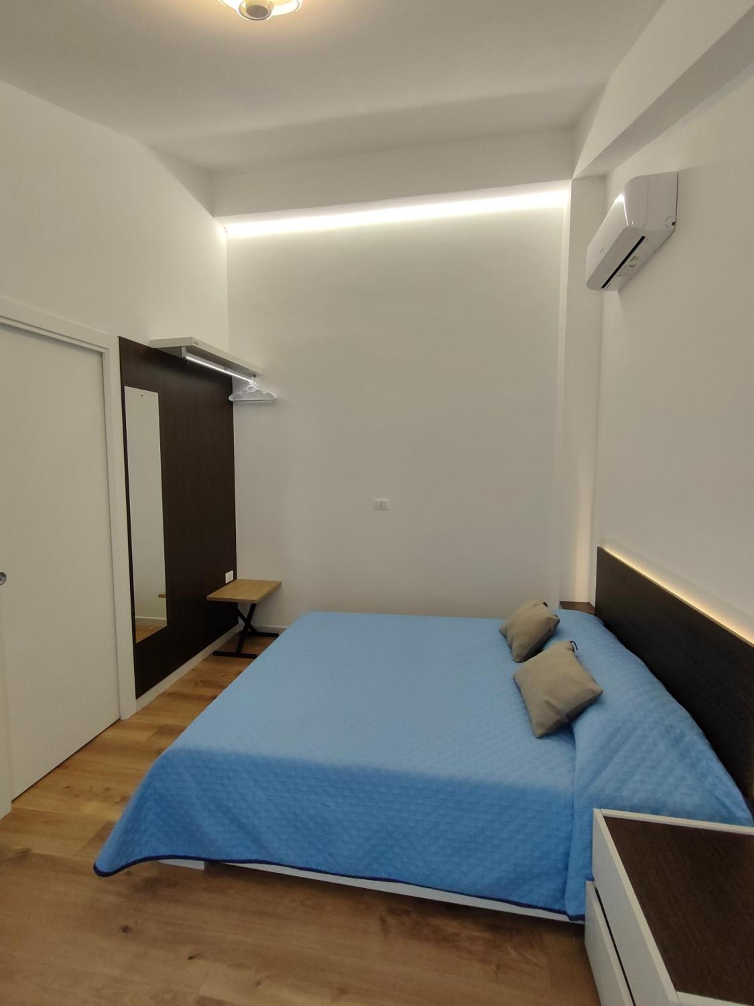 Dh Studio Apartments Castellammare del Golfo Luaran gambar